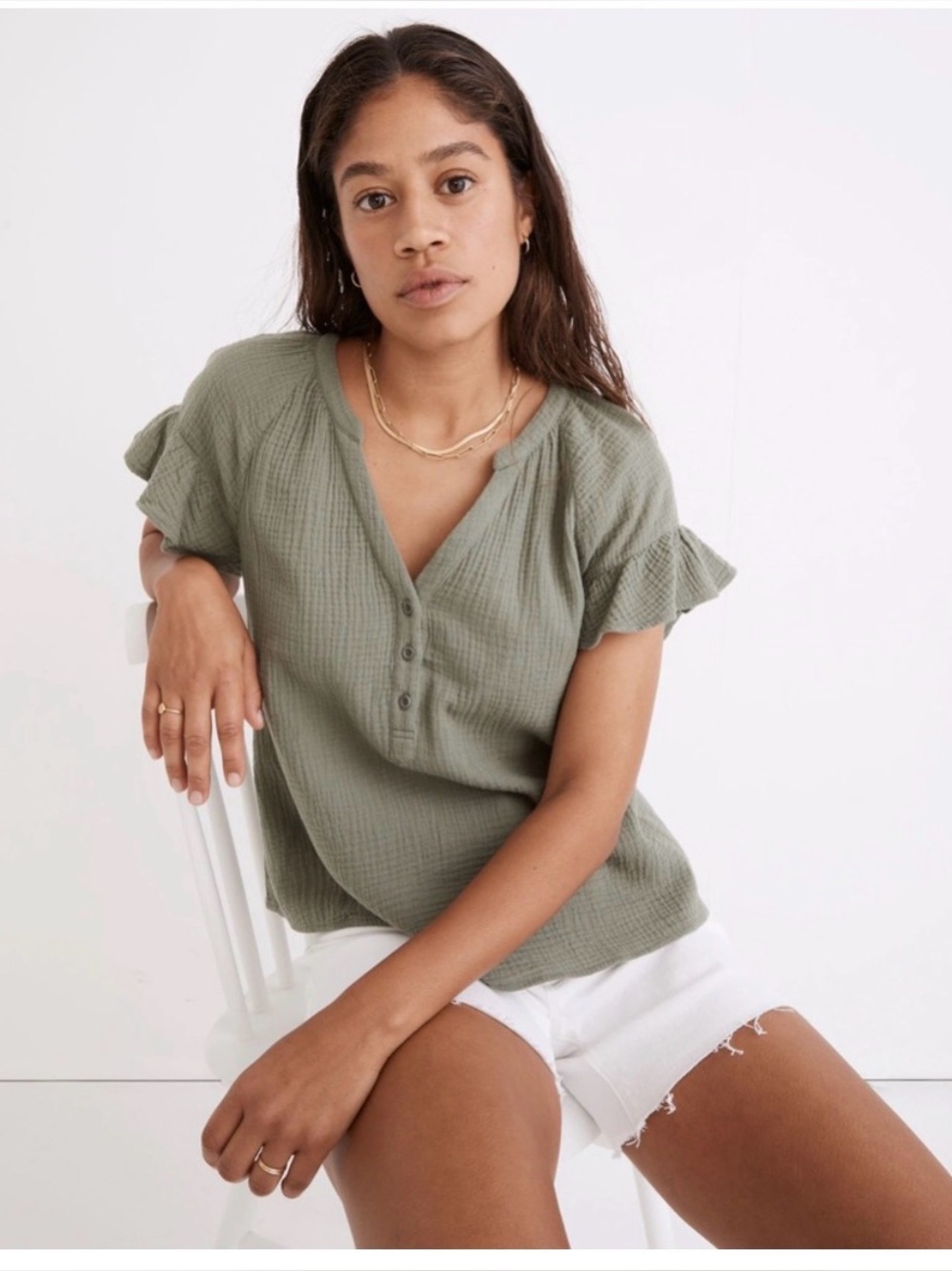 Madewell Lightspun ruffle-sleeve Henley top features a lightweight, olive green
